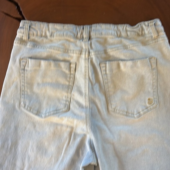 Indigo Rein Light Blue Jeans/ size 31
Or 15 in Juniors - Picture 6 of 7